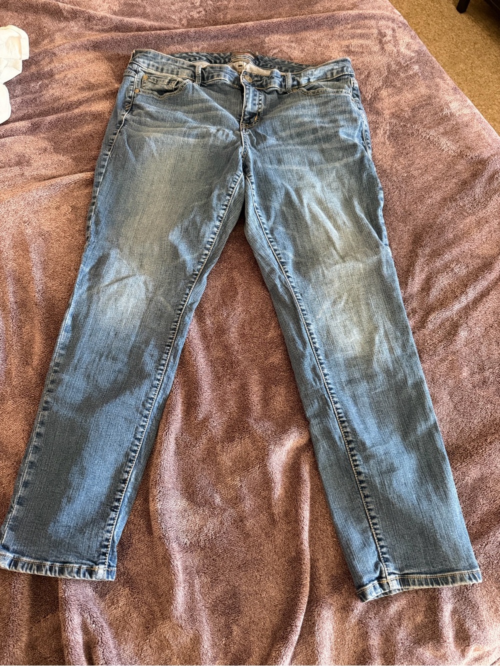 Plus Size 16R Torrid Vintage Stretch Boyfriend Straight Medium Wash Jeans